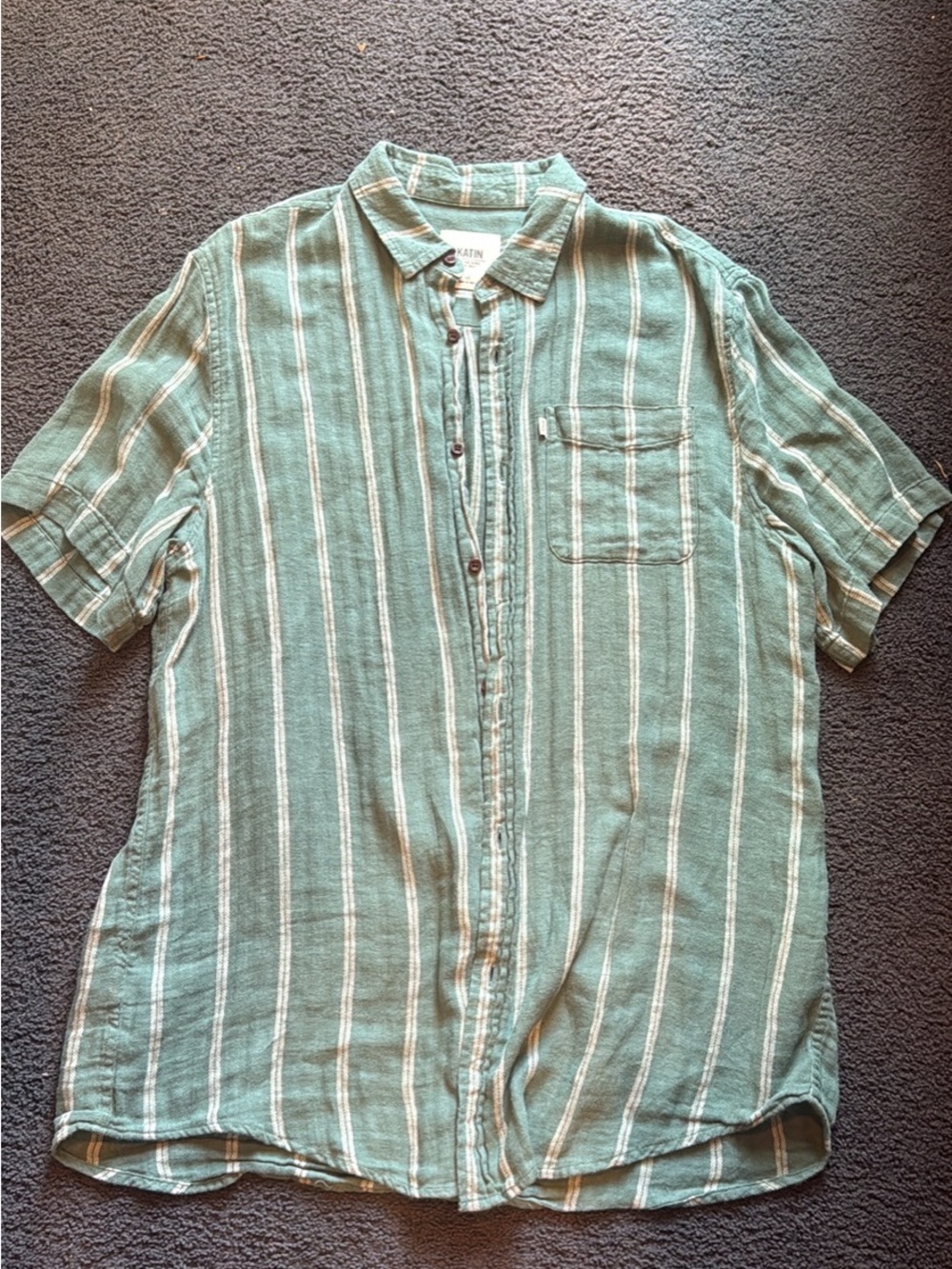 Kanvas by Katin Men’s Short-Sleeve Buttonup in Sage Green